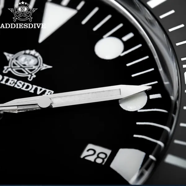 ADDIESDIVE Luxury Men's Analog Watch BGW9 Luminous Ceramic Bezel Bubble Mirror Glass Diver's Watch 200m Quartz Watches AD2068 3